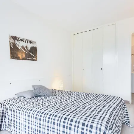 Les Hauts De By Interhome Apartamento