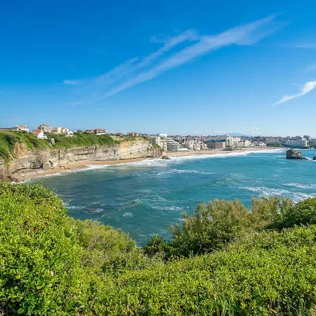 Les Hauts De By Interhome *